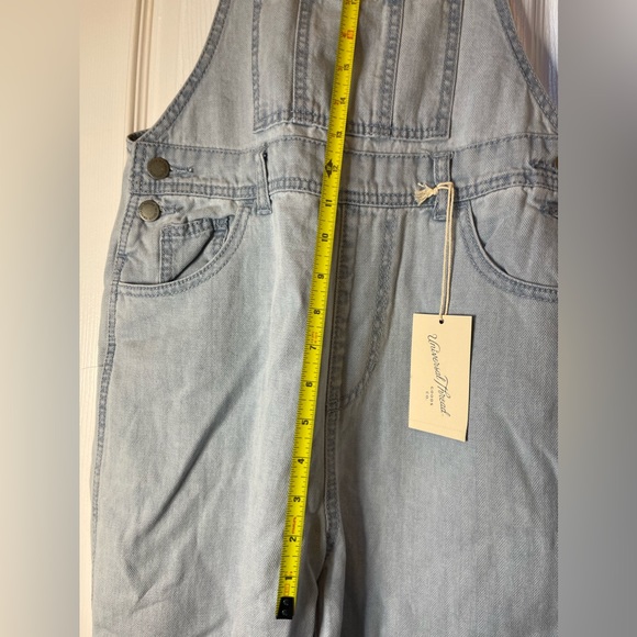 Universal Thread Womens Overalls Jeans Blue Size 0 Light Wash NWT - Picture 6 of 15